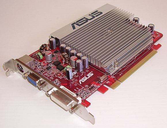 ATI Radeon HD 2400 PRO Silent