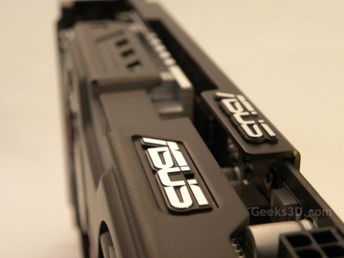 ASUS GTX 560 Ti DCII TOP
