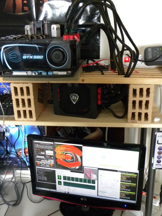 Thermaltake Toughpower Grand 850W PSU Review, stressing test