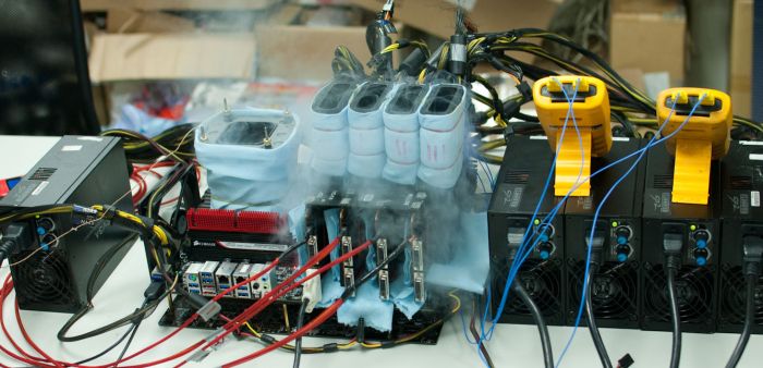 EVGA Classified X79 + GTX 580