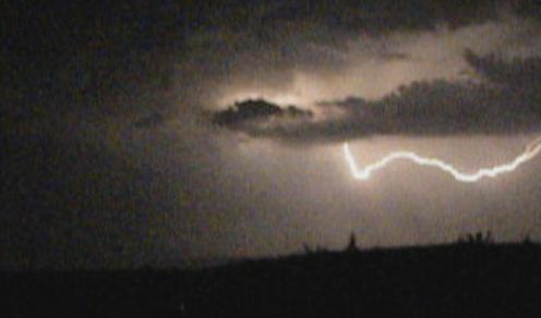 Lightnings, eclairs, Neuchatel