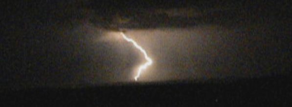 Lightnings, eclairs, Neuchatel