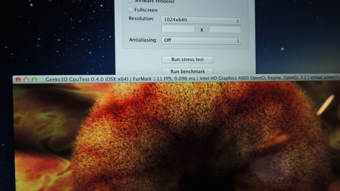 GpuTest 0.4.0, FurMark test, Mac OS X with Intel HD Graphics 4000 GPU