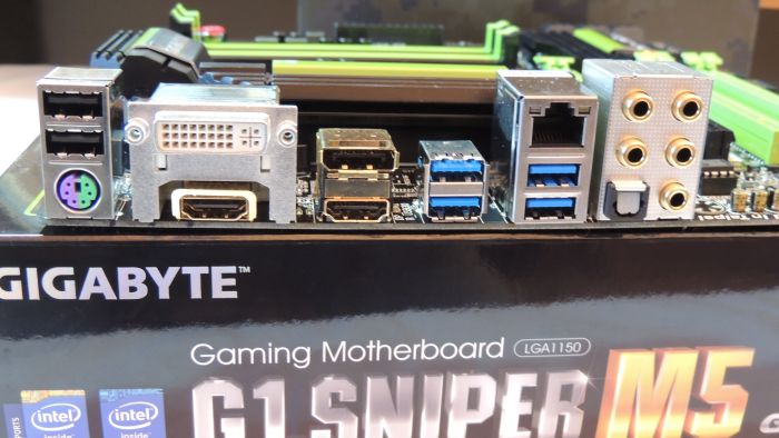 Gigabyte G1.Sniper M5 Z87 Motherboard Unboxing