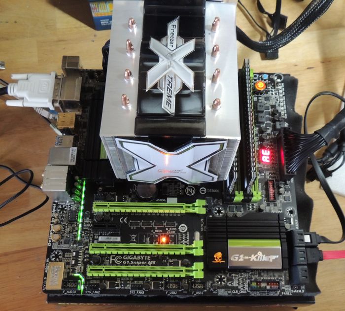 Gigabyte G1.Sniper M5 Z87 Motherboard Unboxing