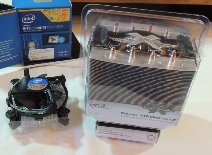 Intel Core i5 stock CPU cooler vs Arctic Cooling Freezer Xtrem