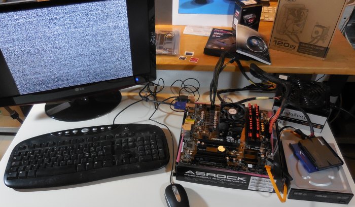 ASRock FM2A88M Extreme4+ and AMD A10-6800K setup