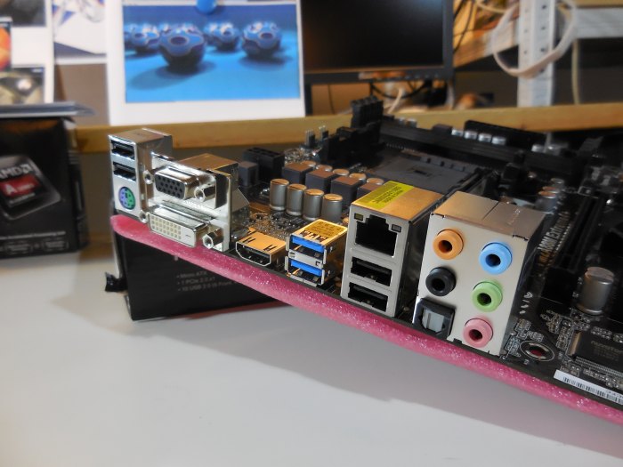 ASRock FM2A88M Extreme4+ motherboard