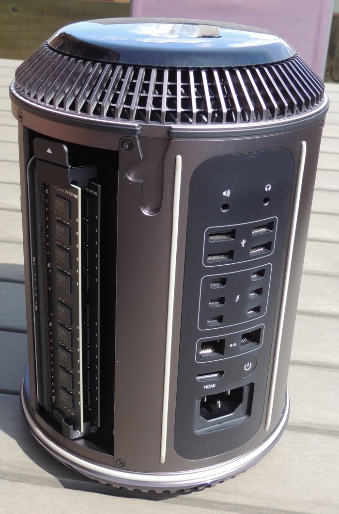 AMD FirePro D500 (Mac Pro Late 2013) Quick OpenGL Test | Geeks3D