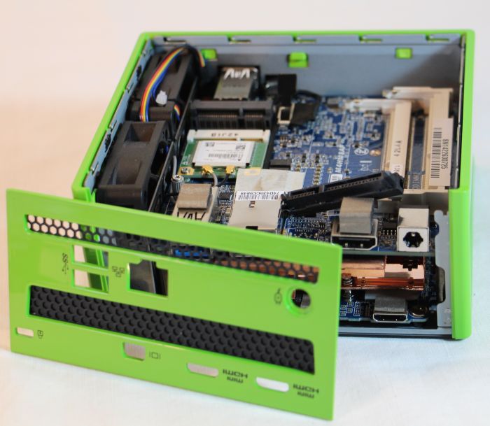 GIGABYTE BRIX GTX 760 Compact Gaming PC Kit