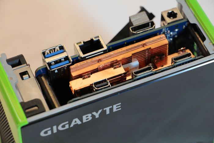 GIGABYTE BRIX GTX 760 Compact Gaming PC Kit
