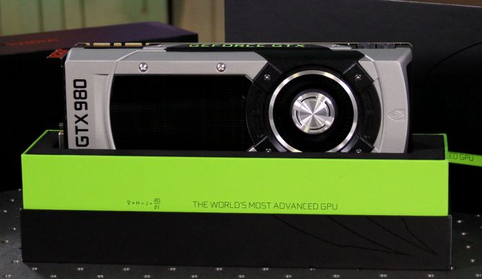 NVIDIA GeForce GTX 980, bundle box