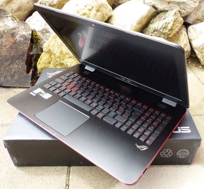 ASUS G551JW gaming notebook