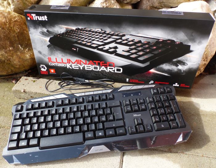 Trust GXT 280 - Gaming keyboard