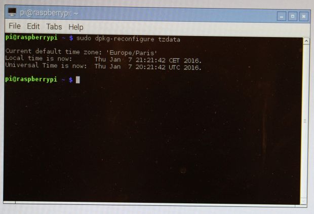 Configure time on Raspberry Pi / Raspbian