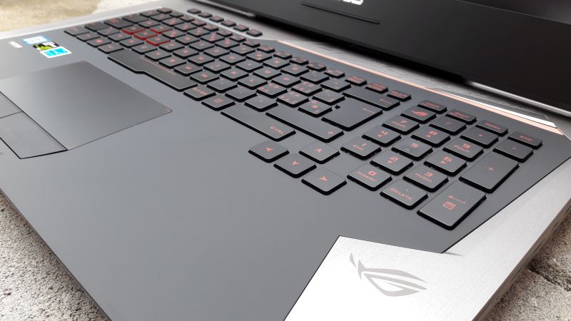 Máy tính xách tay chơi game ASUS ROG G752VY